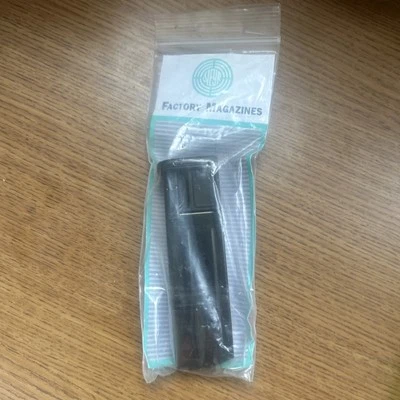 Cargador Steyr M9A1 MF tamaño completo 10RD 9 MM OEM fábrica M9 A1 Foto 1 de 4