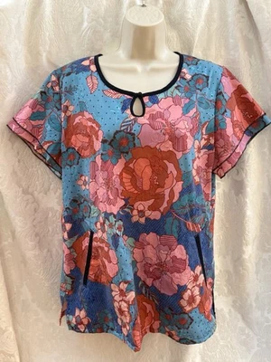 KOI Scrub Top~LARGE~Petal SHORT Sleeves PINK & BLUE Embroidered FLORAL Pockets - Image 1 of 4