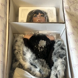 Rustie Porcelain Doll “Mariska” Limited Ed w/ Stand New in Box #161/200 RARE 🎆 - Picture 1 of 5