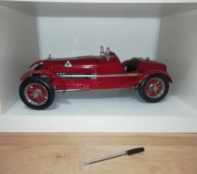 Rivarossi Pocher  scala 1:8  Alfa Romeo 8C 2300 Monza  1931-34  - Immagine 1 di 4