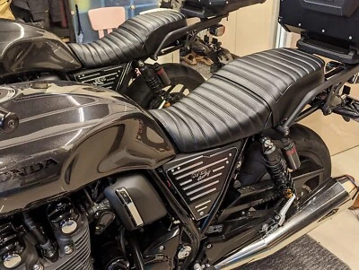 HONDA CB1100 CB1100 EX 摩托车座椅黑色棕色 K 和 H 77200-MGC-N21ZA — 第 1/3 张图片