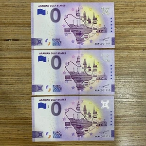 Billete de recuerdo de 0 euros Estados árabes del Golfo ARAC 2022 HOT conjunto de números de serie x3 - Imagen 1 de 4