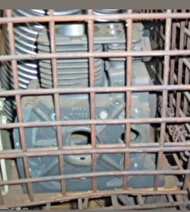 BARE BLOCK 110-3524 ONAN ENGINE  BLOCK ONE SINGLE CYLINDER BLOCK          NOS  - Picture 1 of 3