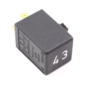 Relay 43 Low Coolant Warning 80-91 VW Vanagon T3 - Genuine - 251 919 376 - Picture 1 of 2