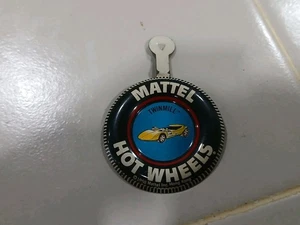 Mattel 1968 Hot Wheels Redline Twinmill Metal Tab Button Badge Pin Vintage - Picture 1 of 2