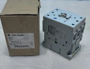 ALLEN BRADLEY 100-C60J10 /SER.B CONTACTOR 60A 24V 60Hz - Picture 1 of 5