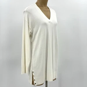 JM Collection Medium 8/10 Ivory KnitTop Long Gold Side Buttons Shirt Womens - Picture 1 of 11