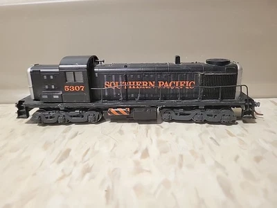 HO Scale DCC SOUND Atlas/KATO 8175 SP Southern Pacific ALCO RSD4/5 Diesel #5307 - Image 1 of 4