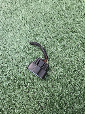 Подлинный разъем датчика массового расхода воздуха Mitsubishi MD343605 E5T08471 OEM - Изображение 1 из 3