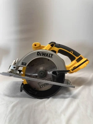 DeWalt DC390 18V Cordless 6-1/2” Circular Saw XRP – Tool Only – Tested Works - Image 1 of 4