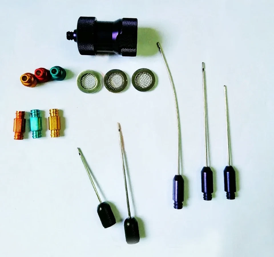 Juego de transferencia de grasa nano cirugía facial con 5 cánulas 3 convertidores y 3 tapas de jeringa Foto 1 de 1