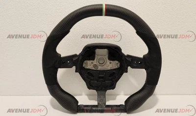 Volante de fibra de carbono para Lamborghini Huracan EVO Performante STO - Bandera Foto 1 de 4