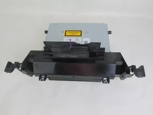 Receptor de radio reproductor de CD Land Rover AM/FM 2010-2011 - Imagen 1 de 8