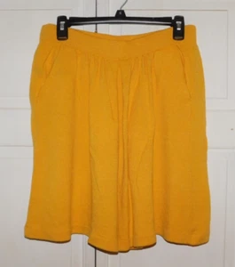BELLISSIMI PANTALONCINI GIALLI USATI ST JOHN SPORTSWEAR BY MARIE GRIGI DA DONNA TAGLIA 12 - Foto 1 di 4