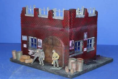 77000 WWII, 1:35, Ruine Eck-Haus Dodar, mit Zubehör, Fertigmodell  Mischbauweise - Bild 1 von 4