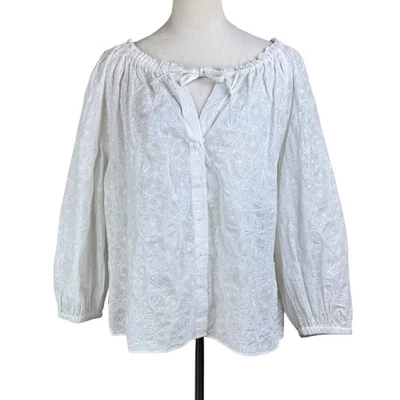 Blusa Club M Blanca Texturizada Manga Larga Cuello Atado Abotonado Delgada Sin Forro Foto 1 de 4