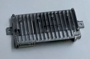 Mercedes Benz W213 W238 Camera Control Unit Parktronic A0009001527 - Picture 1 of 2