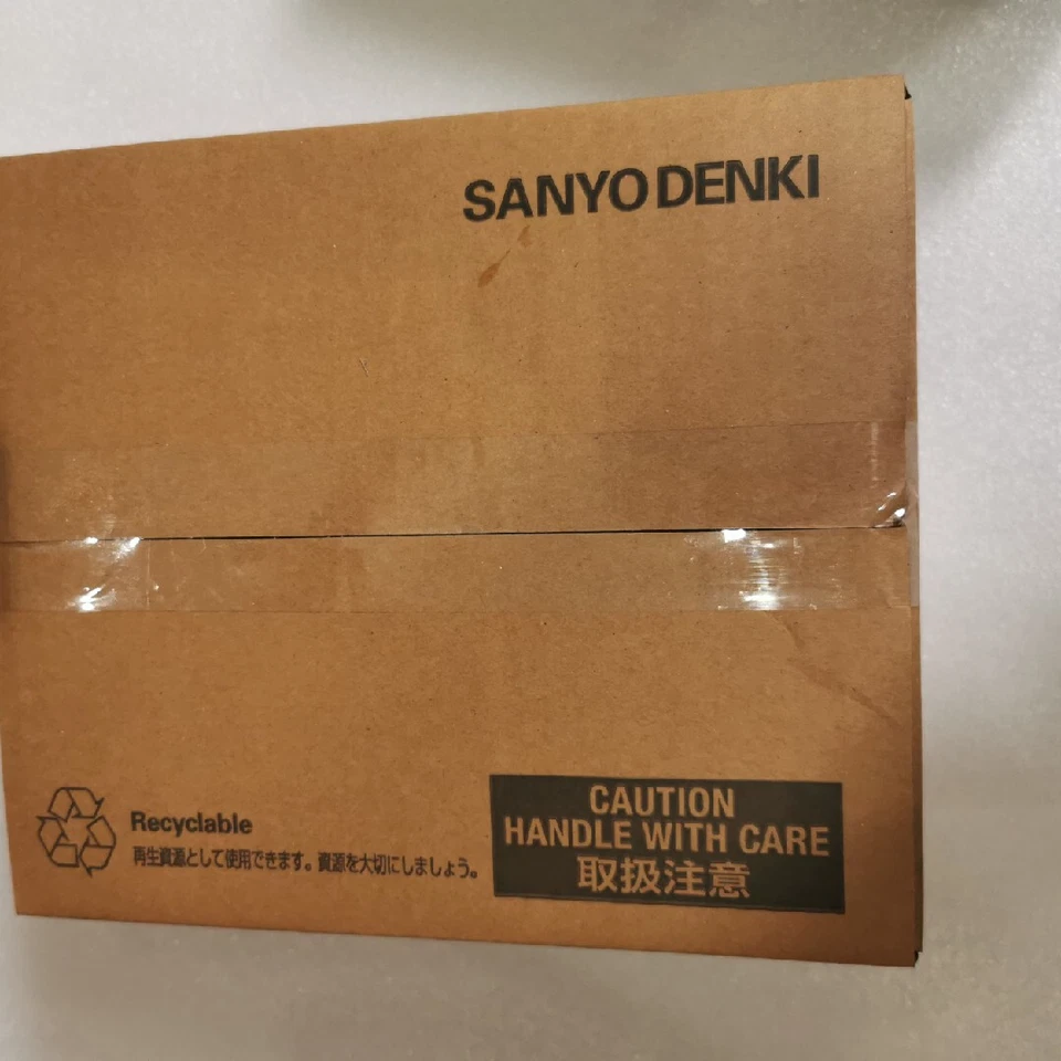 NEW SANYO DENKI RS2A03A0KA4W00 SERVO DRIVER RS2A03A0KA4W00 EXPEDITED SHIPPING - Image 1 of 1