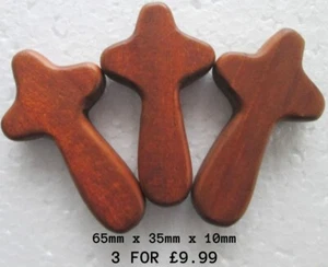 THREE HOLDING CROSSES - POCKET SIZE PRAYER COMFORT CROSS - CHRISTIAN / RELIGIOUS - Picture 1 of 1