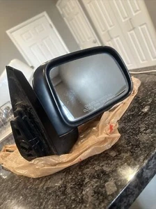 Honda CRV Passenger Side Mirror Assembly Power 1999-2001 Right RH - Picture 1 of 8
