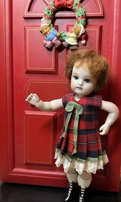 "Vestido de Navidad vintage hecho a mano rojo blanco, negro para muñecas bisque mignonette 7""-8""" Foto 1 de 4