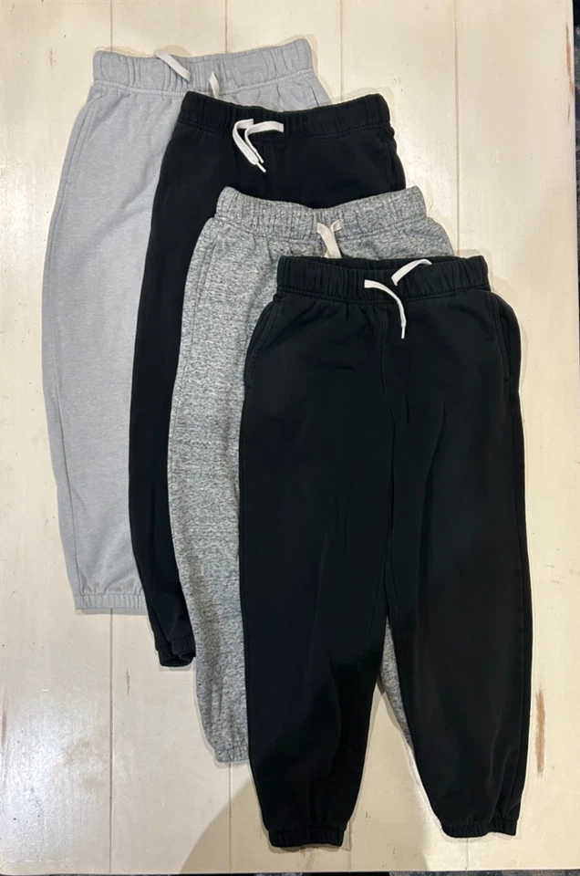 Lot of 4 Old Navy Boys Sweatpants Size (M)8 - Image 1 of 4