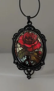 Vintage Style Red Rose Cabochon Cameo Necklace- Brand New - Bild 1 von 4