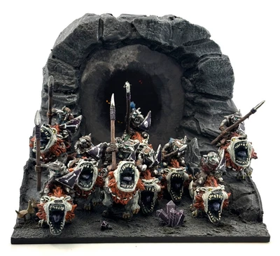 Kings of War Pintado Fleabag Riders Sniff Regiment Ogros Duende Mawbeast Fuera de Stock Foto 1 de 4