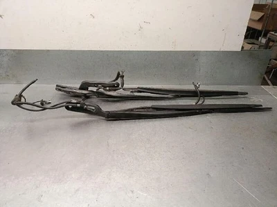 61610442837 wischblatt vorne rechts BMW 7 E65 E66 E67 730 D 2001 5732508 - Bild 1 von 4