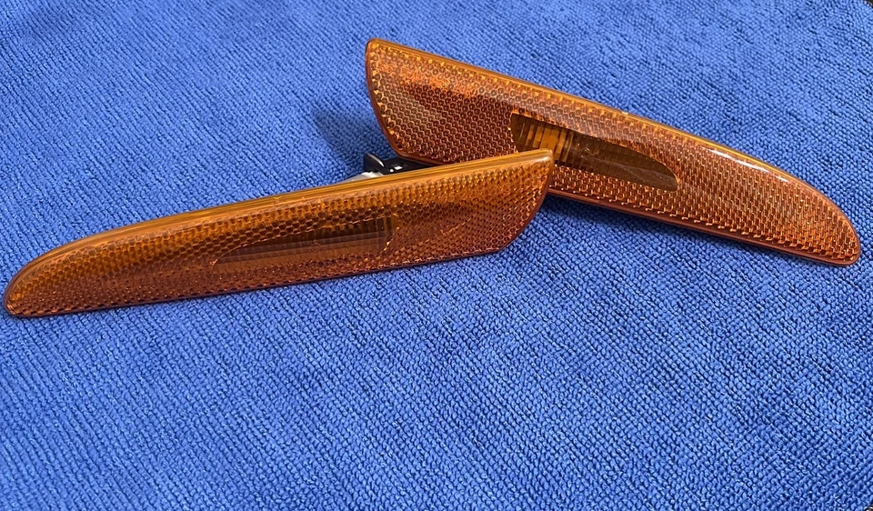 ¡Funcionando! Par de luces marcadoras laterales delanteras Jaguar X-Type 2002-2008 tipo X 02-08  Foto 1 de 4