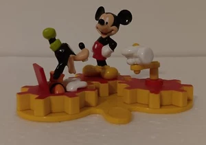 Mickey Mouse and Goofy Gears — excellent condition (AWPE) - Picture 1 of 2