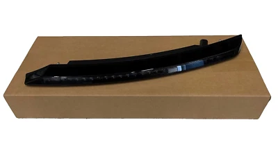 Genuine McLaren 650S RH Rear LOWER Brake light lamp 11A8829CP NEW - Image 1 of 2