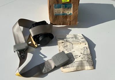 GM 1992-95 Chevy Astro GMC Safari RH Seat Belt Kit Gray AI4 Rear Bucket 12380160 Foto 1 de 4