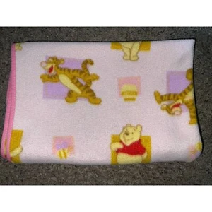 Babydecke Winnie Puuh und Tigger rosa Fleece 32x44. Etikett verblasst. Vintage. - Bild 1 von 3