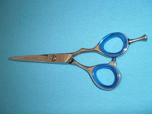 TIJERA DE BORDE DE AFEITAR, TIJERA DE PELUQUERO PROFESIONAL, CIZALLA HERA, NITIDEZ ALEMANA - Imagen 1 de 4