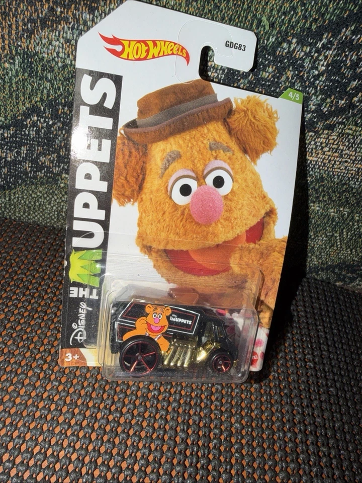 美泰迪士尼布偶风火轮 Cool-One 收藏车 全新 — 第 1/1 张图片