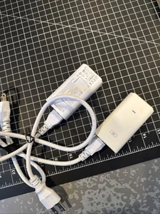 Deux - Ubiquiti GP-A240-050G Injecteur Poe Passif Commutation Alimentation Gigabit - Photo 1/2