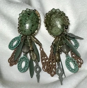 Vintage Chipita Signed Green Danhle Drop Earrings 2.5” - Picture 1 of 6