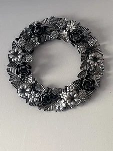 Vintage Floral Silver Metal Door Wreath 18" Farmhouse Country Cottage Wall Art - Picture 1 of 3