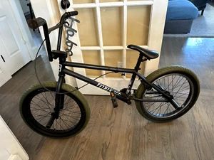 FIT BIKE CO STR 20" BICYCLE BLACK WITH GREEN TIRES USED - Picture 1 of 1