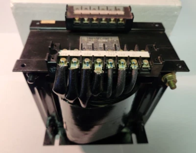 Transformador Ibaraki Fuji HT-150C JEC-204, 1420 VA Foto 1 de 4