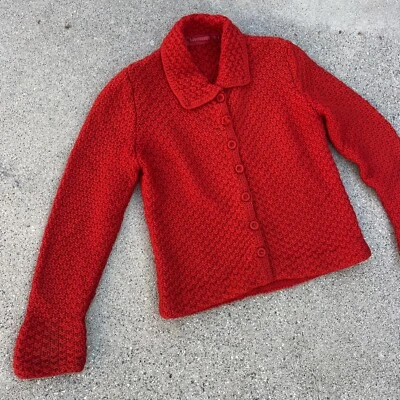 Vintage 1930s Red Knit Wool Sweater Cardigan Button Up Cropped Fit Dress Top - Image 1 of 4