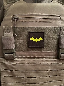 Batman Morale Patch Hook Backed Tactical Airsoft Badge 50x50mm - Picture 1 of 2