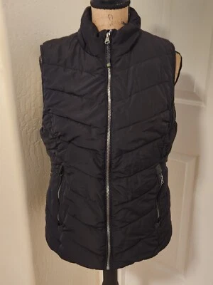 Green Tea Women's Size L Black Quilted Sleeveless Zip Up Vest - Image 1 of 4