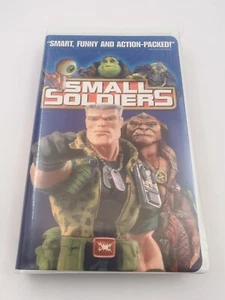 Small Soldiers (VHS, 1998, Clamshell) DreamWorks Universal - Imagen 1 de 4