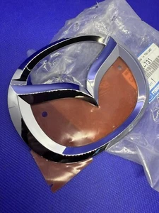 Mazda 5 (CR) Logo Badge Emblem Rear Original C23651731 New (2005 - 2010) - Picture 1 of 16