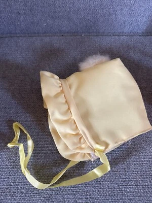 Sombrero de invierno vintage Kmart para niños pequeños amarillo gorro de bebé con volante de pompón de piel Nuevo de Lote Antiguo Foto 1 de 4