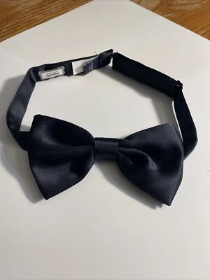 Pajarita de compromiso de boda para hombre Foto 1 de 4