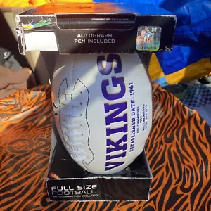 Minnesota VIKINGS Logo FÚTBOL Tamaño Completo Panel Blanco con Bolígrafo Autógrafo NFC NFL - Imagen 1 de 8