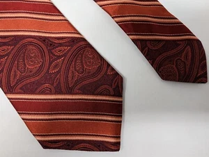 IKE BEHAR NEW YORK SILK TIE RED ORANGE PAISLEY STRIPE TEXTURED LUXURY 3.5" - Picture 1 of 3